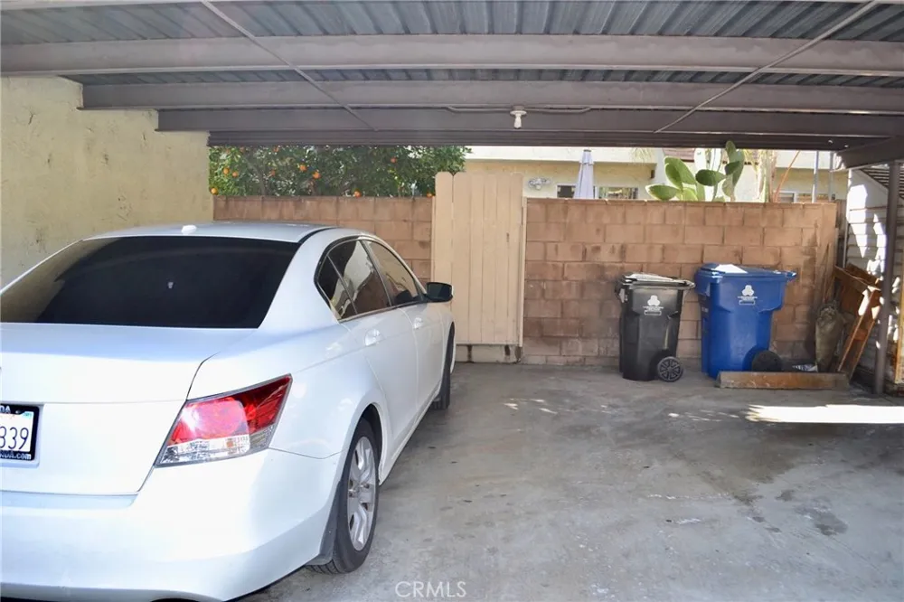 18911 KITTRIDGE #60 Reseda, CA 91335
