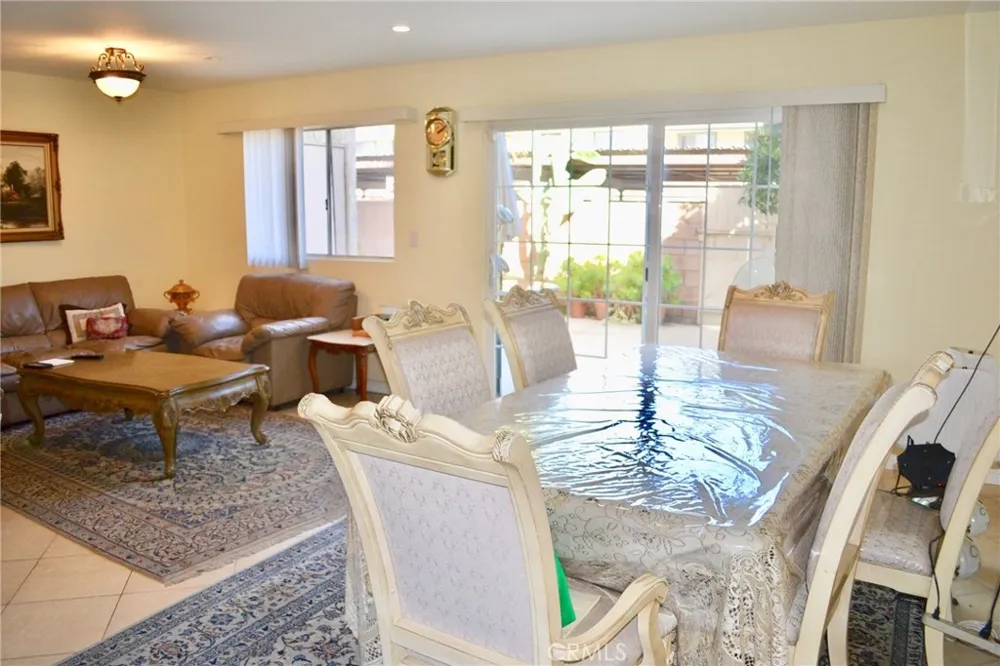18911 KITTRIDGE #60 Reseda, CA 91335