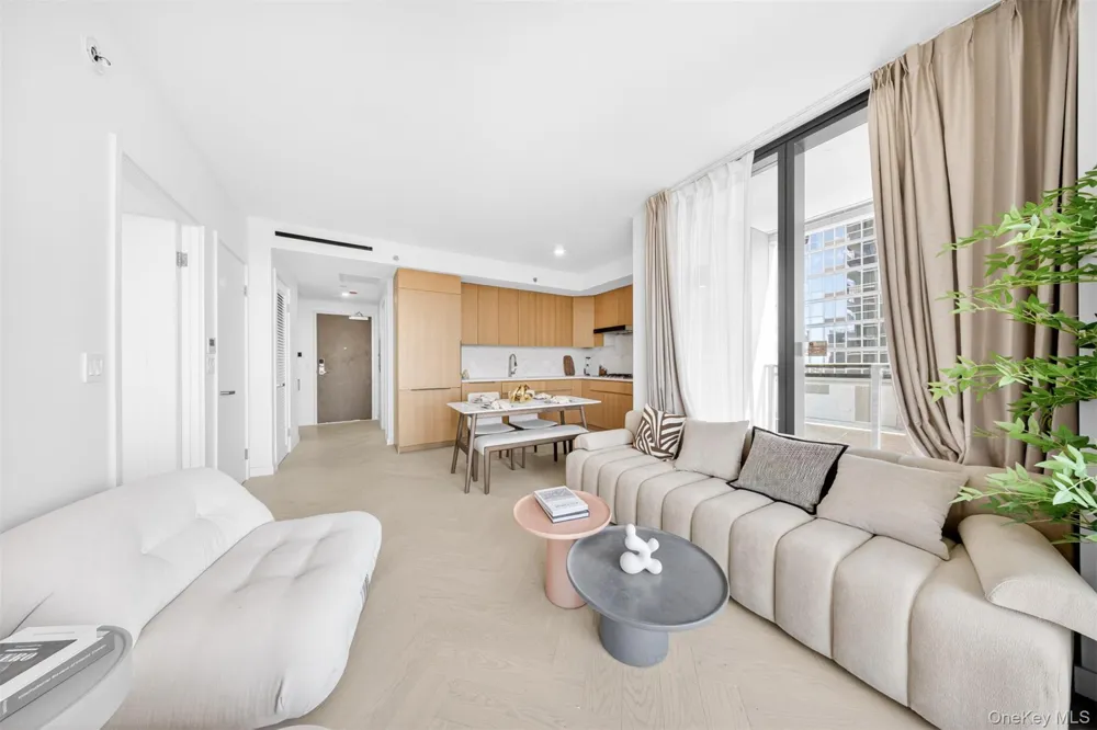 133-25 37TH AVENUE #17K Flushing, NY 11354