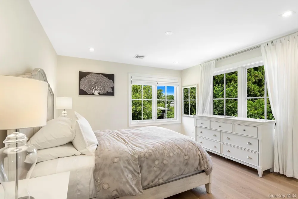 166 Greenwich Street Montauk, NY 11954