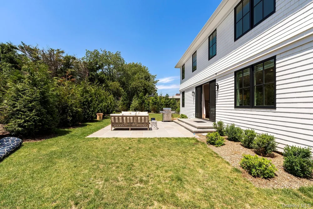 166 Greenwich Street Montauk, NY 11954