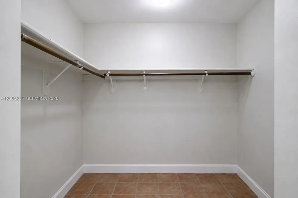 764 SW 99th Ct Cir Miami, FL 33174