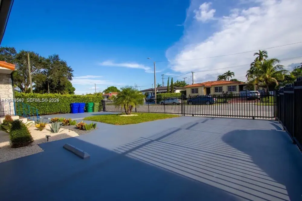 5911 SW 5th Ter #A Miami, FL 33144