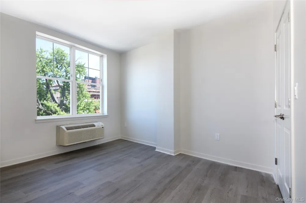 56 Prospect Street #504 Yonkers, NY 10701