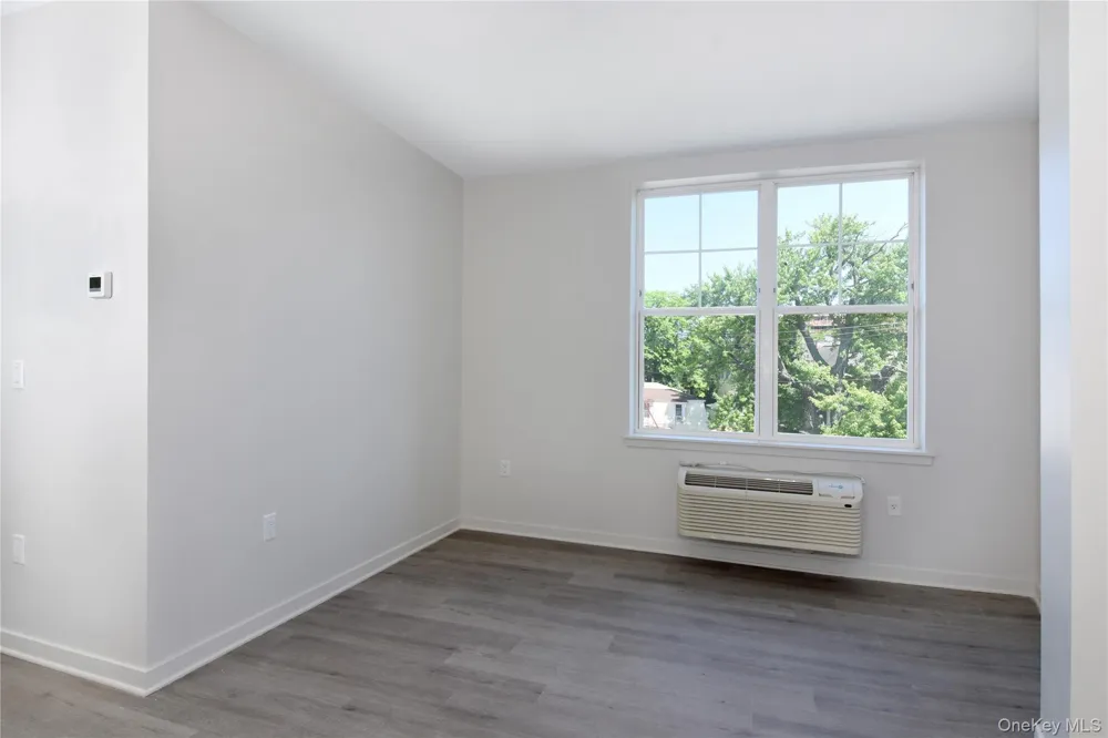 56 Prospect Street #504 Yonkers, NY 10701
