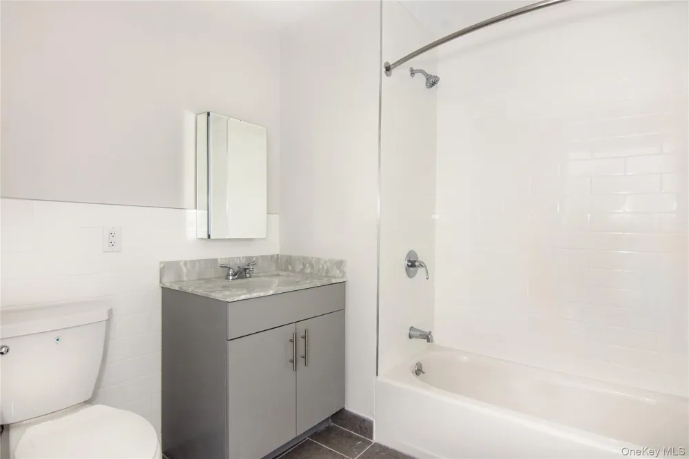 56 Prospect Street #504 Yonkers, NY 10701