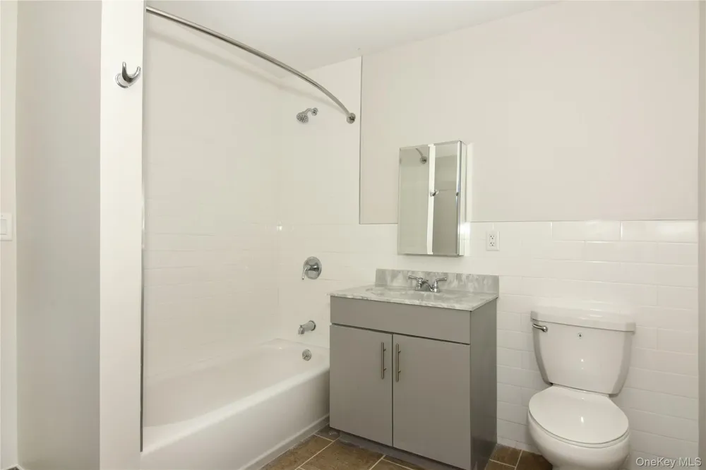 56 Prospect Street #603 Yonkers, NY 10701