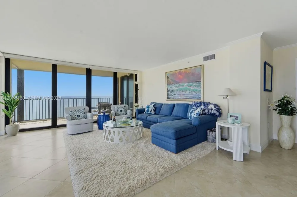 200 Beach Rd #701 Tequesta, FL 33469