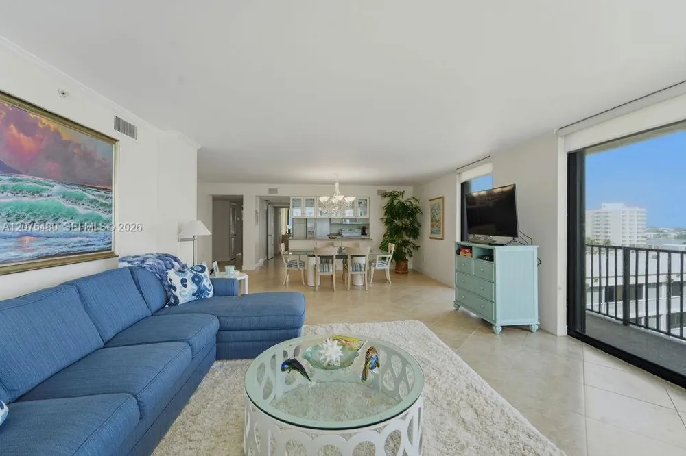 200 Beach Rd #701 Tequesta, FL 33469