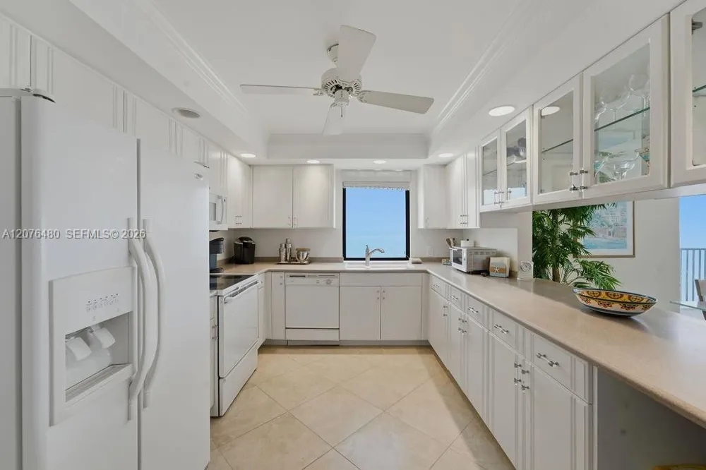 200 Beach Rd #701 Tequesta, FL 33469