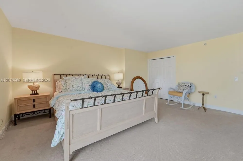 200 Beach Rd #701 Tequesta, FL 33469