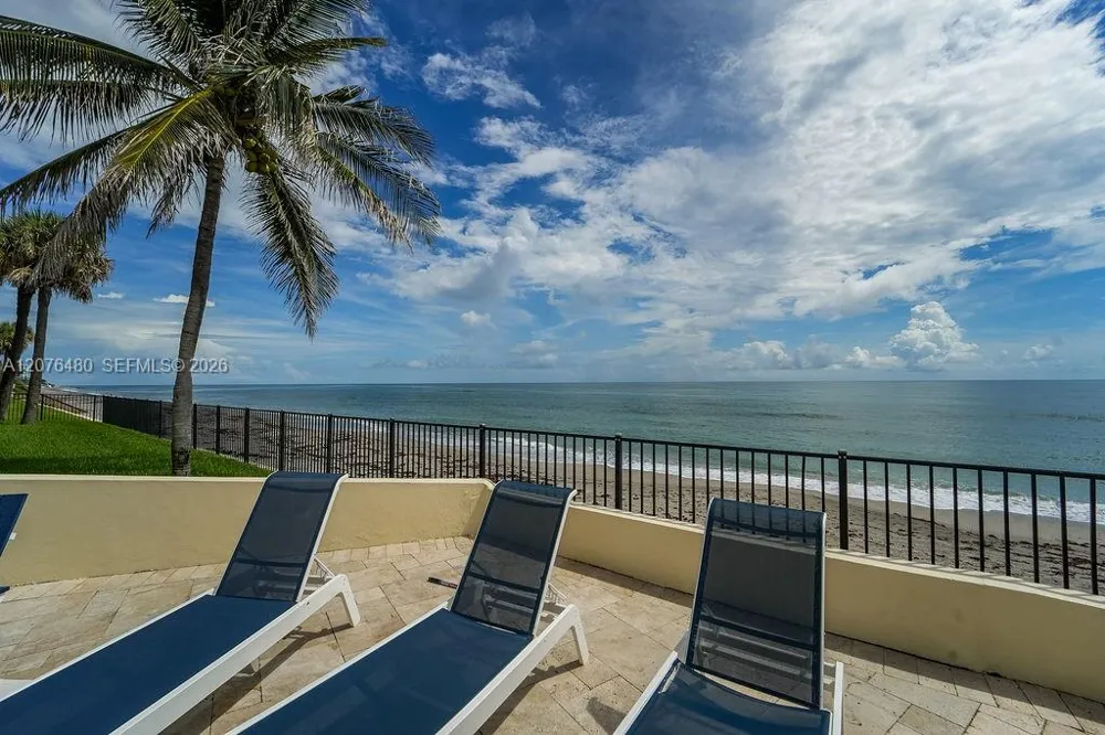 200 Beach Rd #701 Tequesta, FL 33469