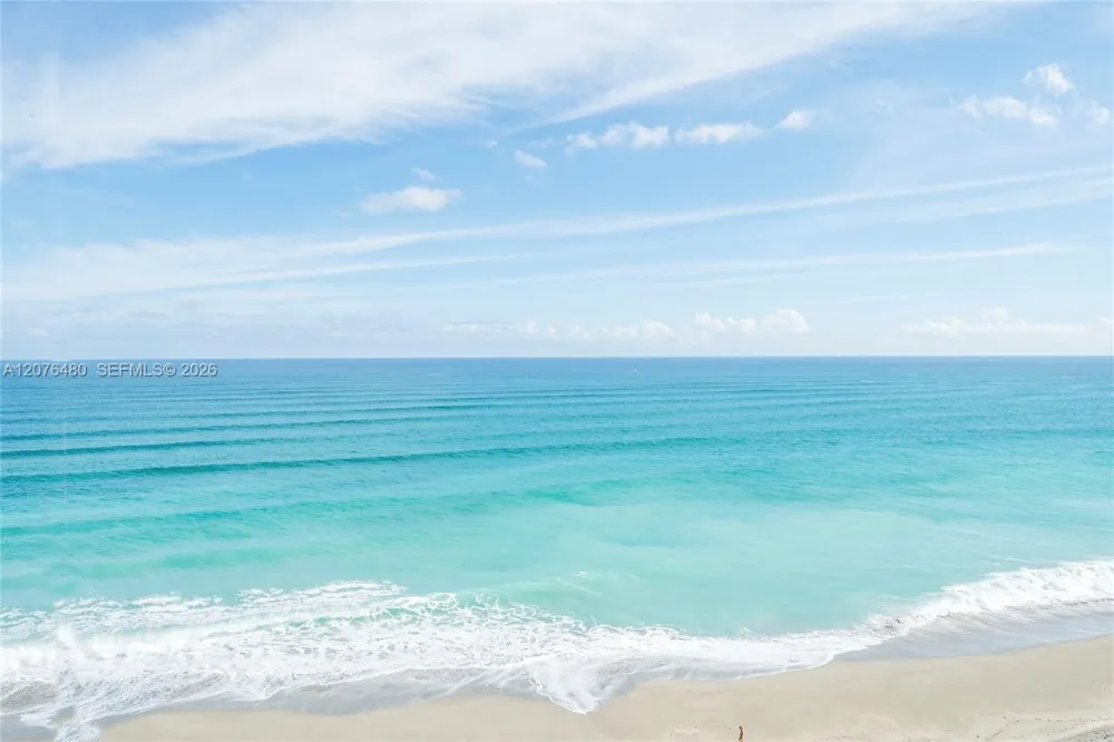 200 Beach Rd #701 Tequesta, FL 33469