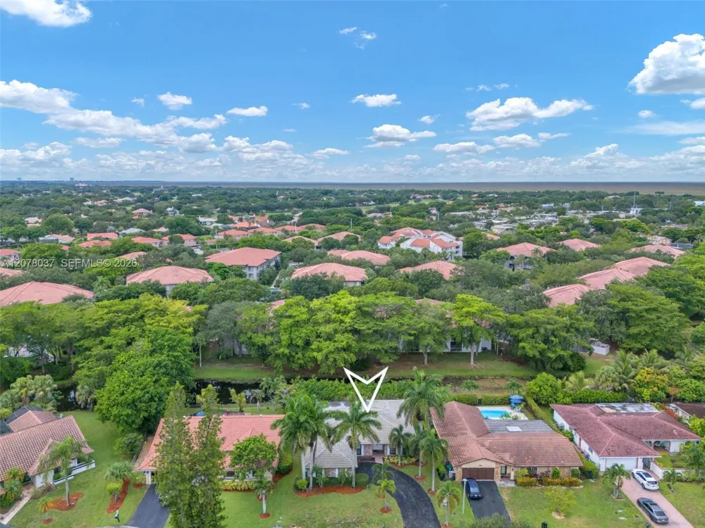2426 NW 118th Ter Coral Springs, FL 33065