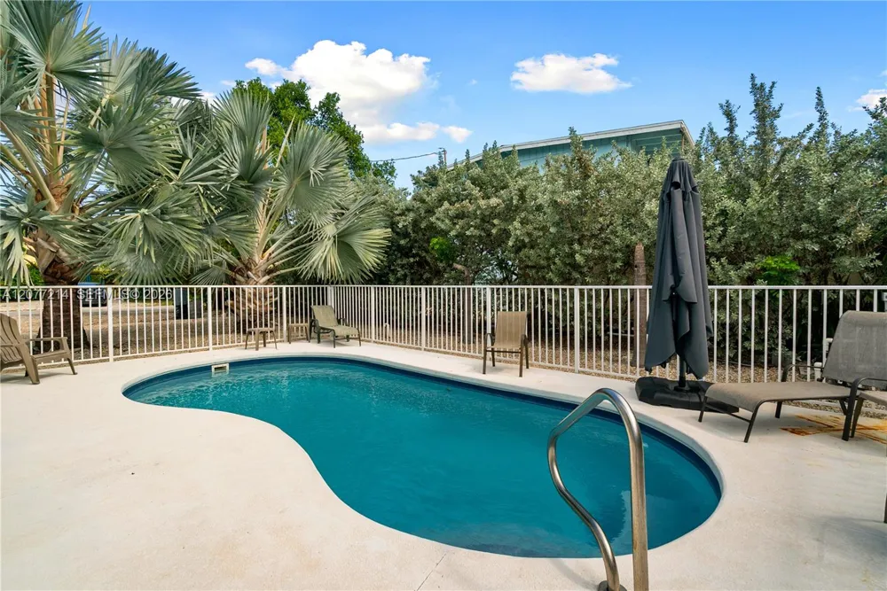 211 S Anglers Dr S Marathon, FL 33050