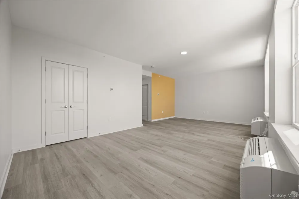 56 Prospect Street #309 Yonkers, NY 10701