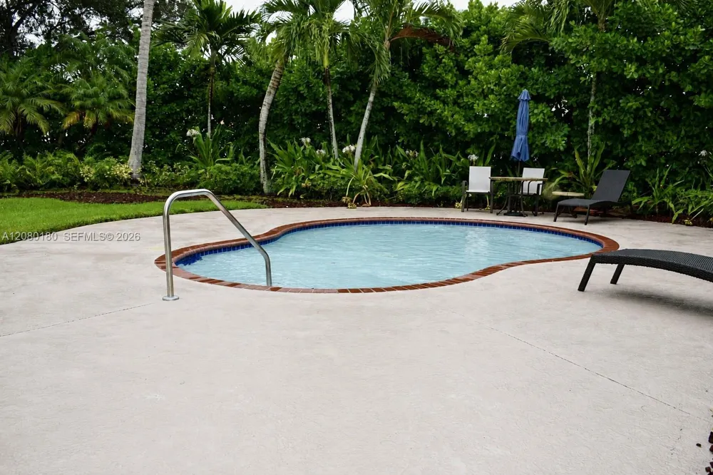 3745 NE 23rd Ct Homestead, FL 33033