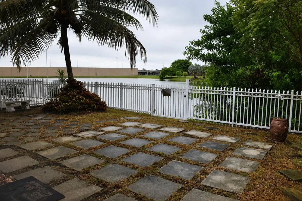 3745 NE 23rd Ct Homestead, FL 33033