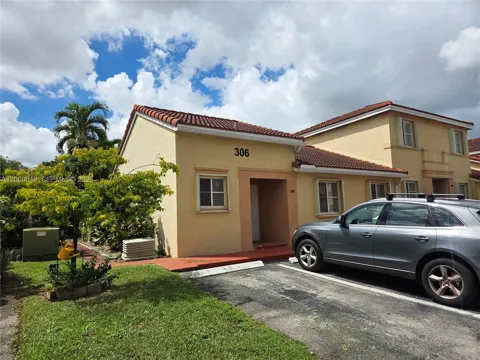 306 NW 114th Ave #3-101