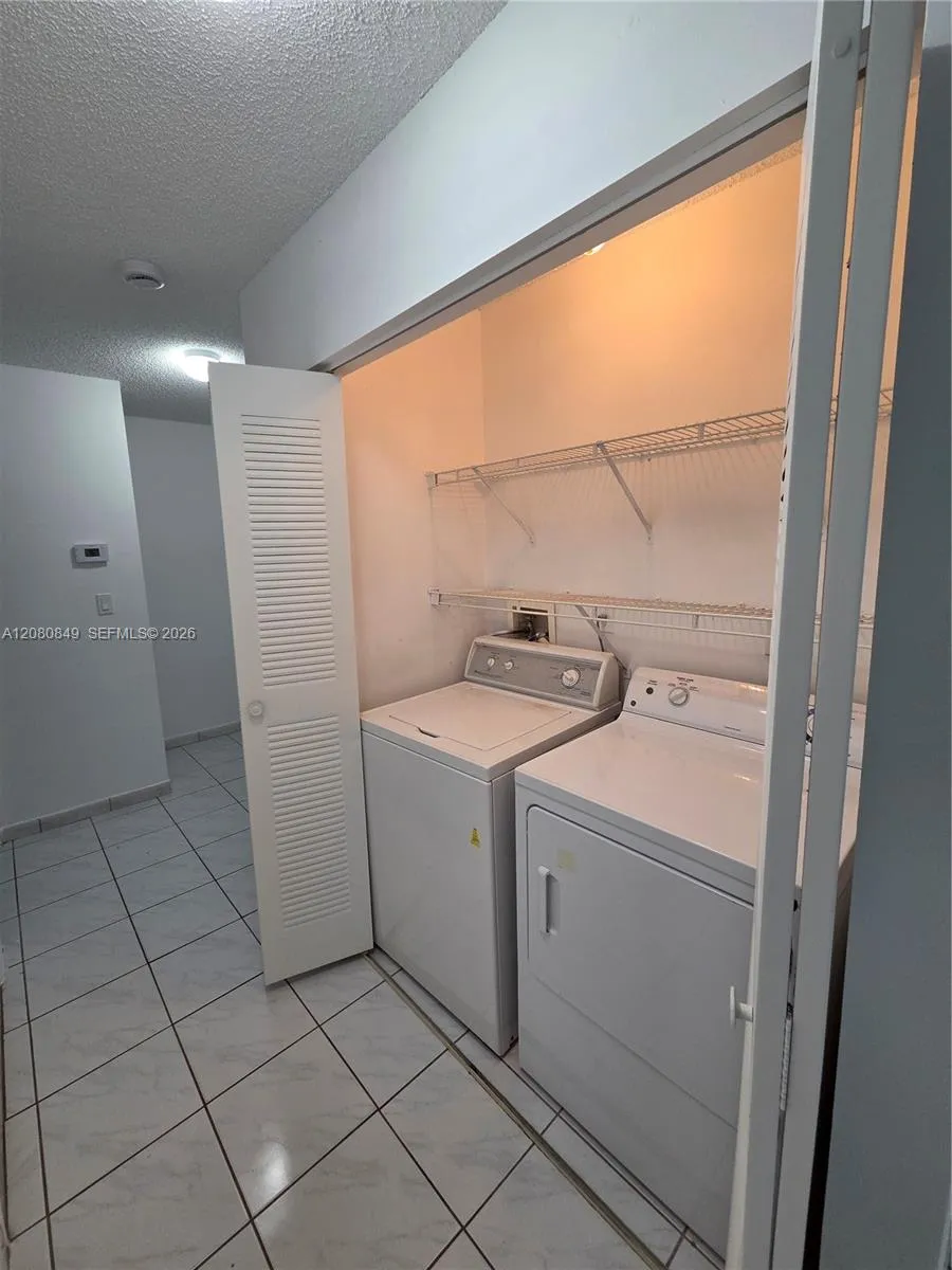 306 NW 114th Ave #3-101 Sweetwater, FL 33172