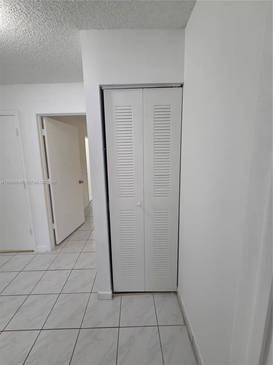 306 NW 114th Ave #3-101 Sweetwater, FL 33172