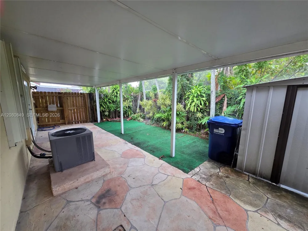306 NW 114th Ave #3-101 Sweetwater, FL 33172