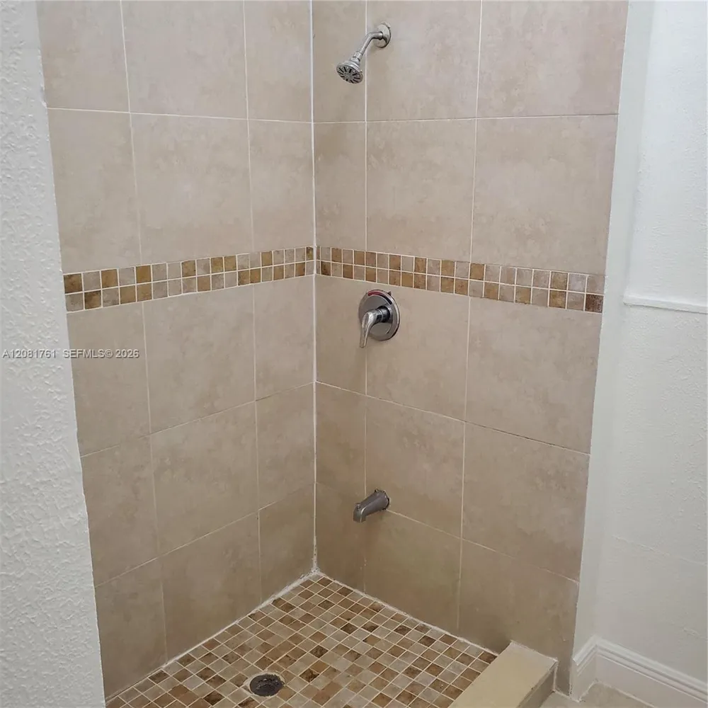 225 NW 59th St Miami, FL 33127