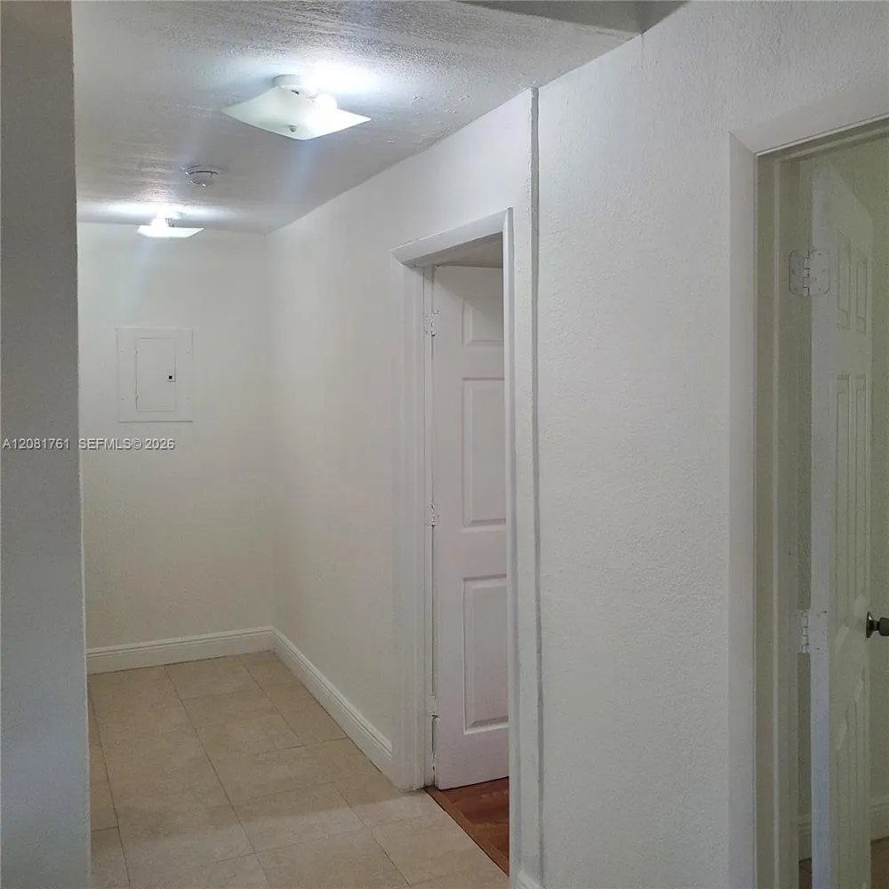 225 NW 59th St Miami, FL 33127