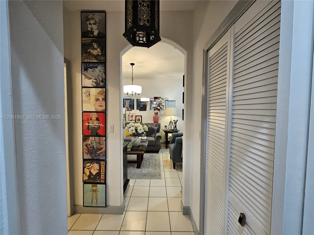 1661 SE 28th St #105 Homestead, FL 33035