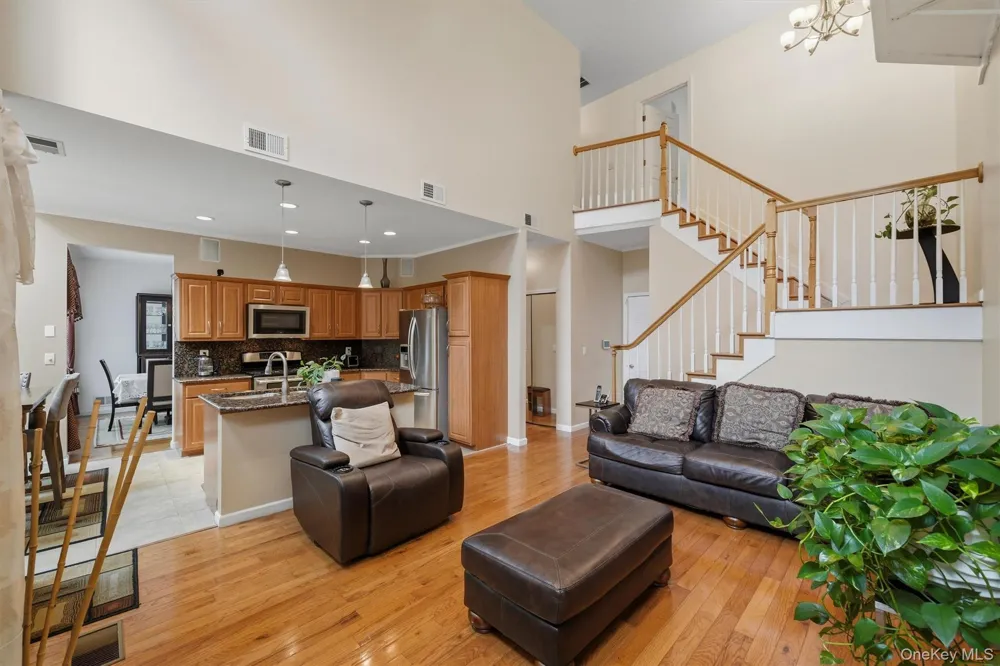 26 Scofield Court Peekskill, NY 10566