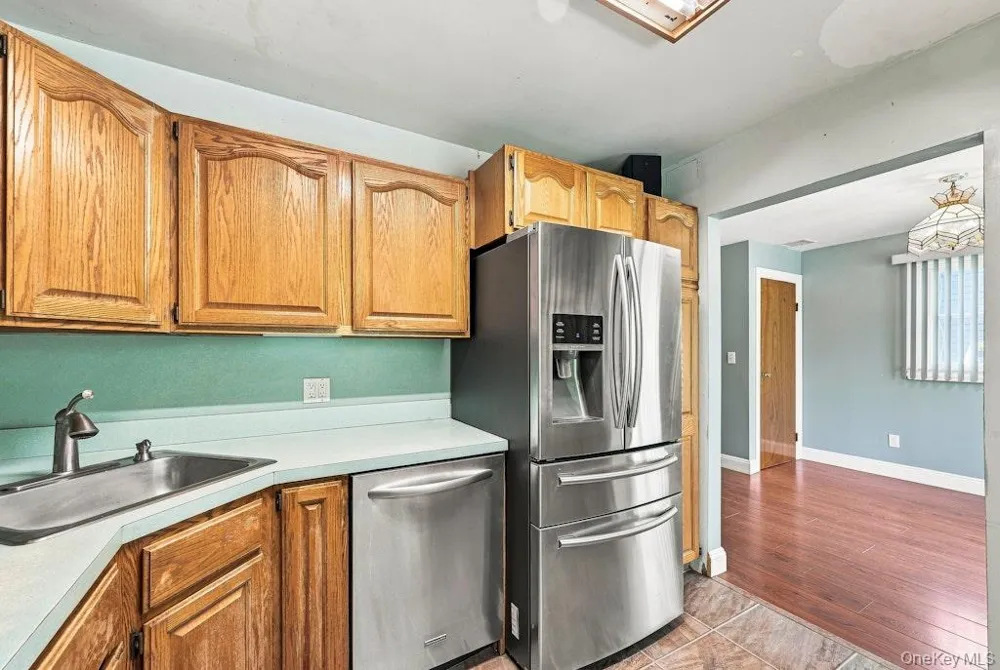 3905 Clove Court Seaford, NY 11783