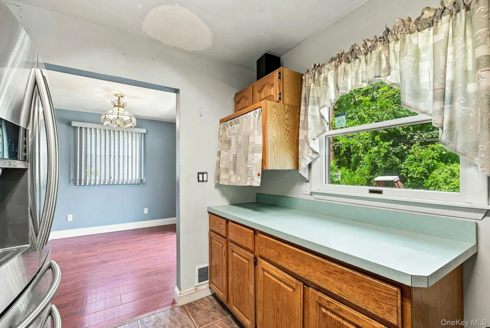 3905 Clove Court Seaford, NY 11783
