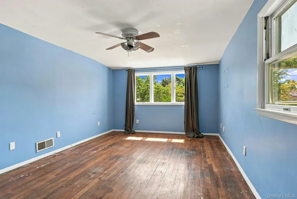 3905 Clove Court Seaford, NY 11783