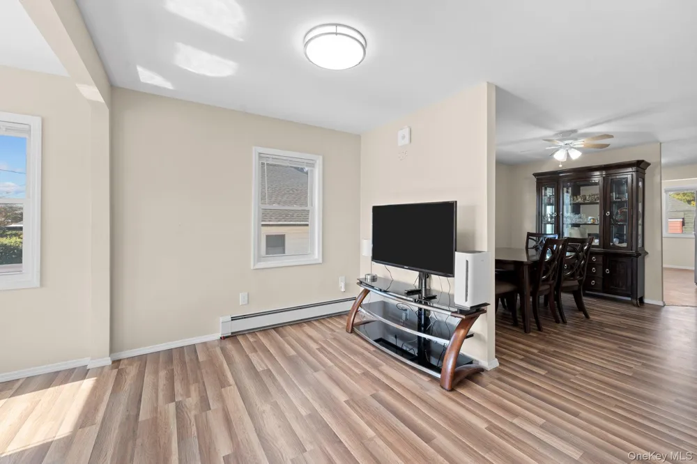 109 Laurel Street Patchogue, NY 11772