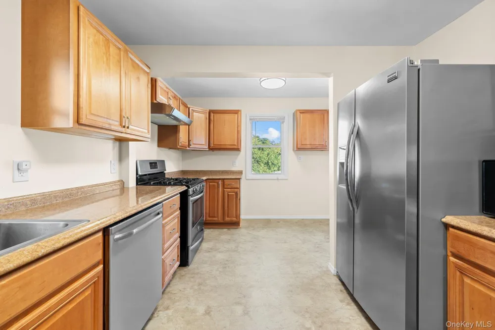 109 Laurel Street Patchogue, NY 11772