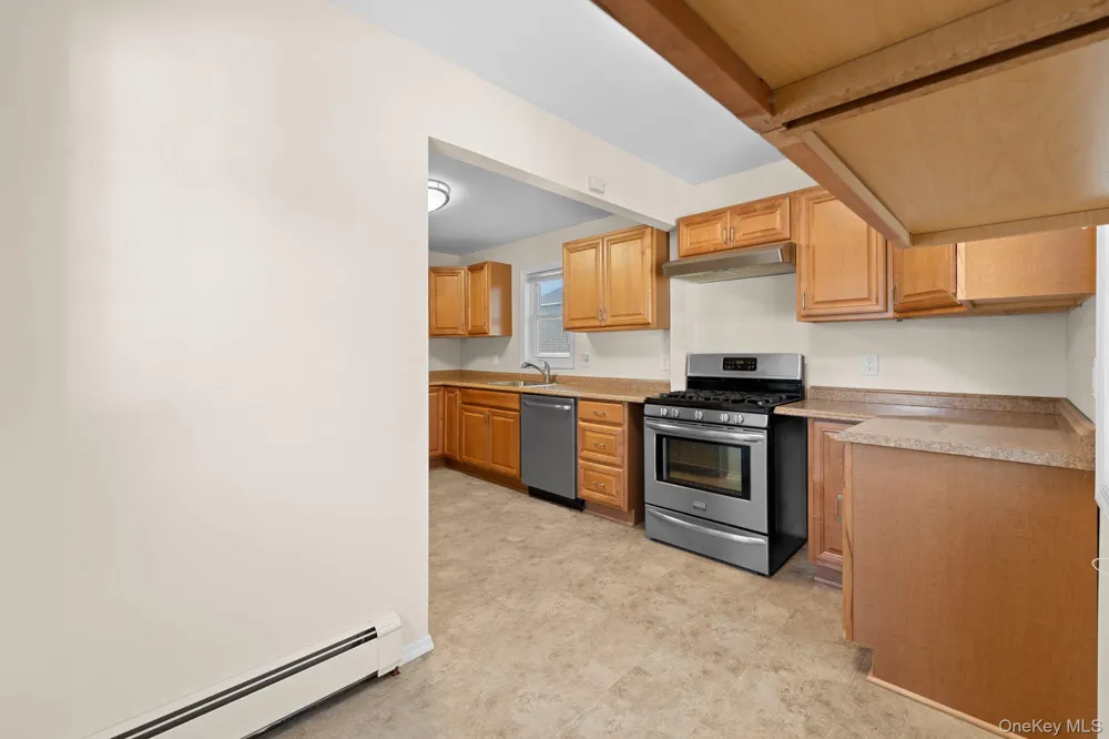 109 Laurel Street Patchogue, NY 11772