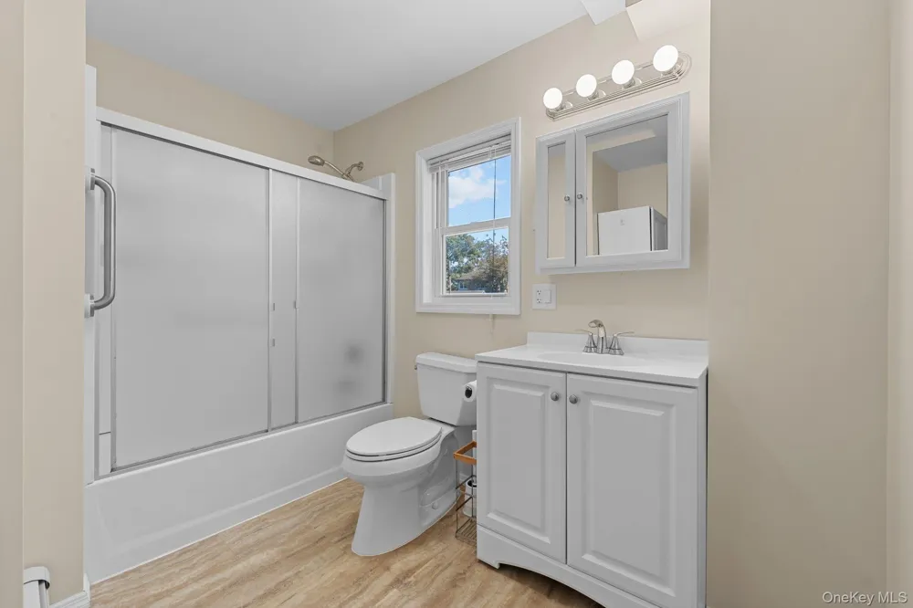 109 Laurel Street Patchogue, NY 11772