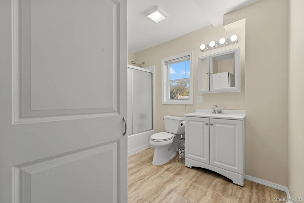 109 Laurel Street Patchogue, NY 11772