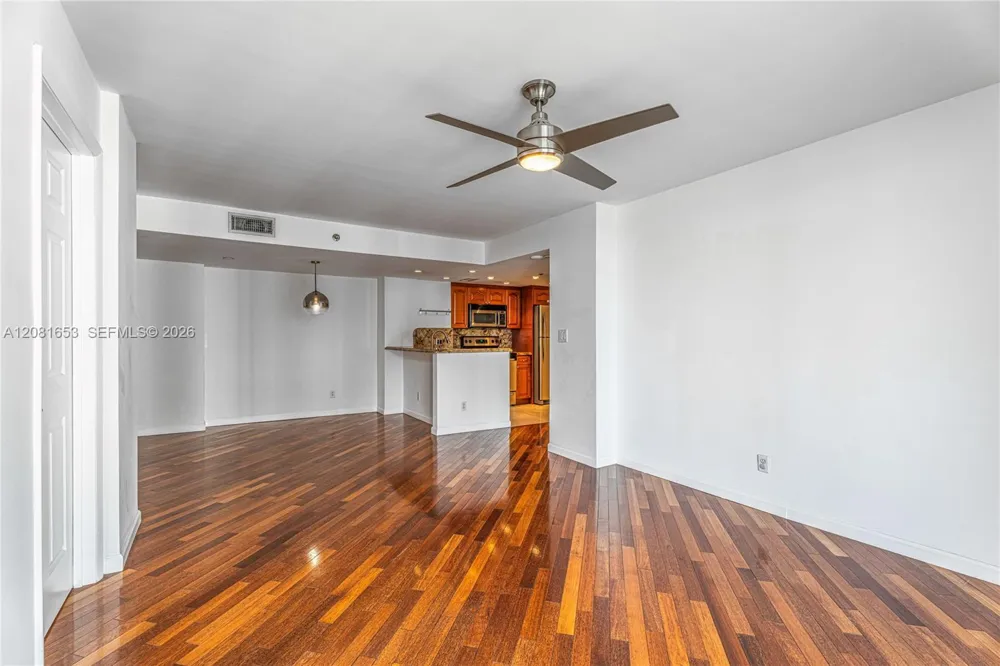 770 Claughton Island Dr #1603 Miami, FL 33131