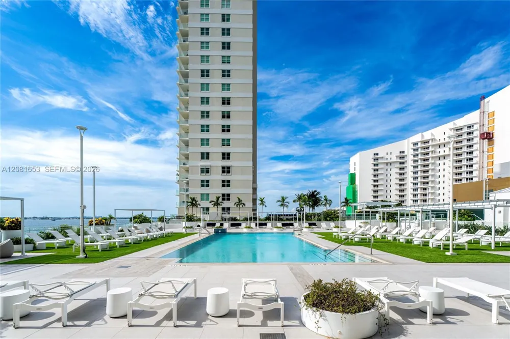 770 Claughton Island Dr #1603 Miami, FL 33131
