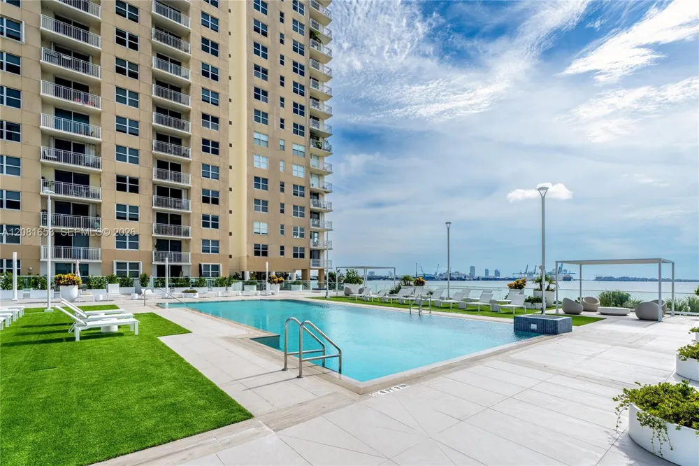 770 Claughton Island Dr #1603 Miami, FL 33131