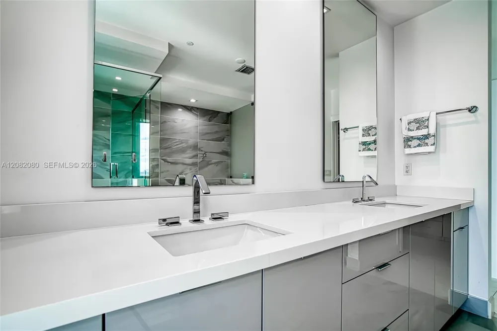 6100 Ocean Dr #2N Hollywood, FL 33019