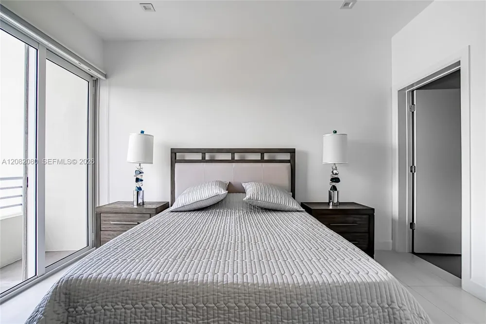 6100 Ocean Dr #2N Hollywood, FL 33019