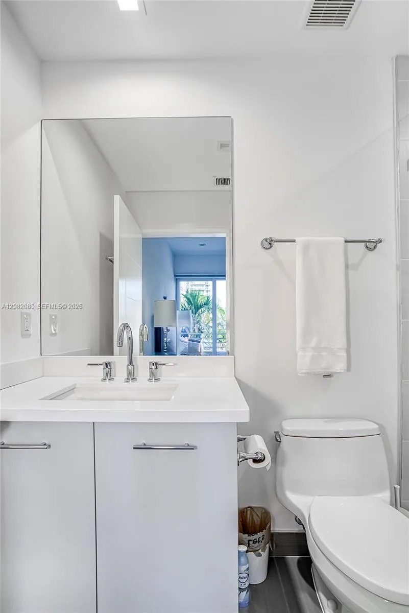 6100 Ocean Dr #2N Hollywood, FL 33019