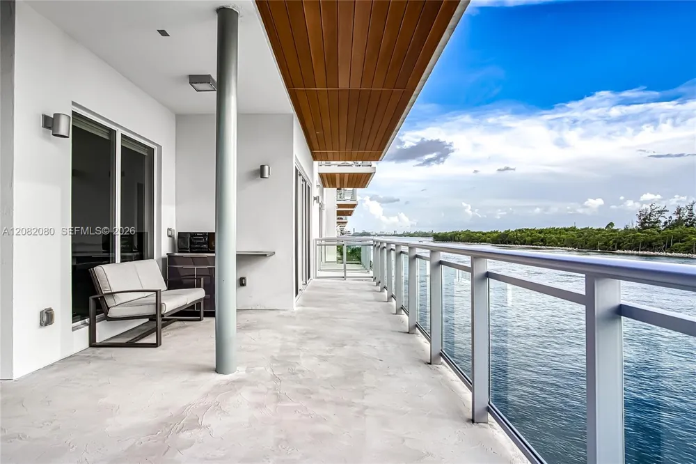 6100 Ocean Dr #2N Hollywood, FL 33019