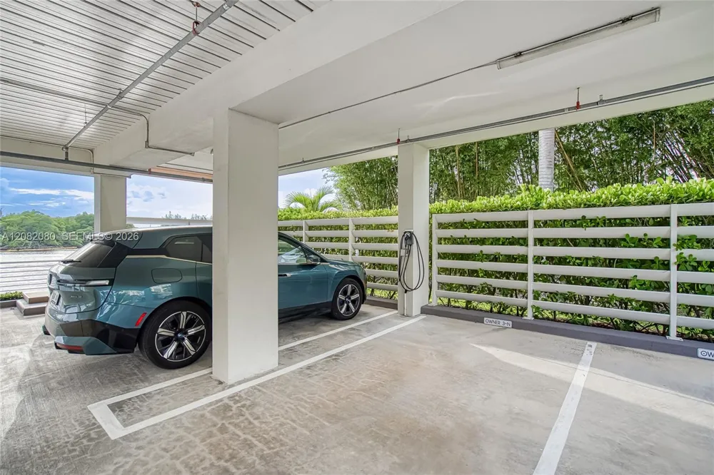 6100 Ocean Dr #2N Hollywood, FL 33019