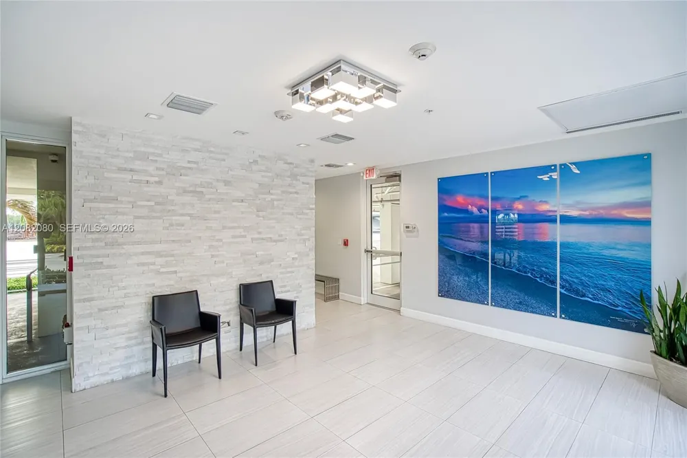 6100 Ocean Dr #2N Hollywood, FL 33019