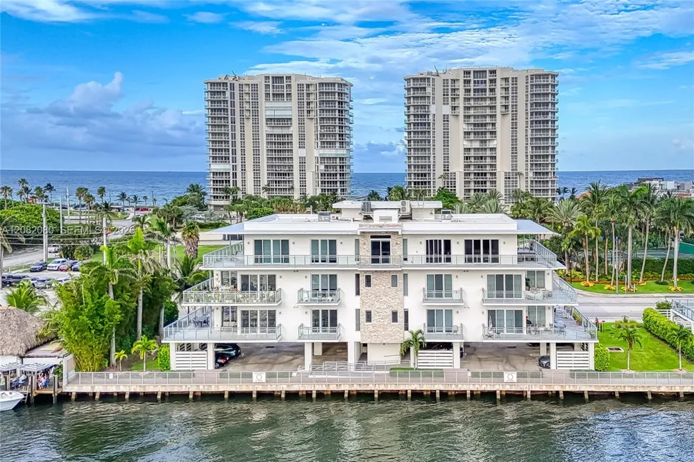 6100 Ocean Dr #2N Hollywood, FL 33019
