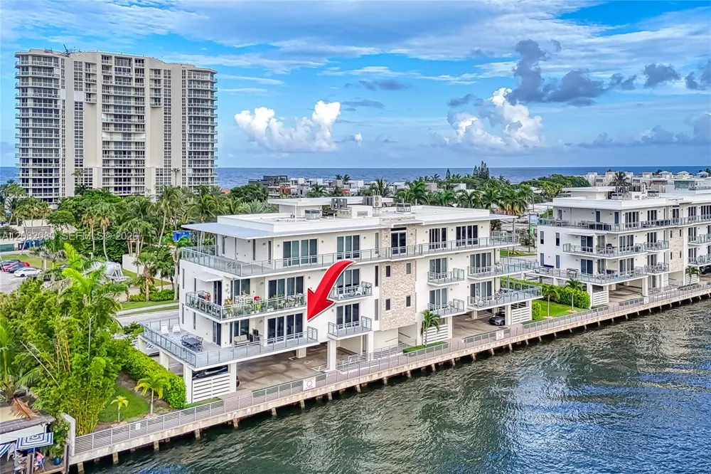 6100 Ocean Dr #2N Hollywood, FL 33019