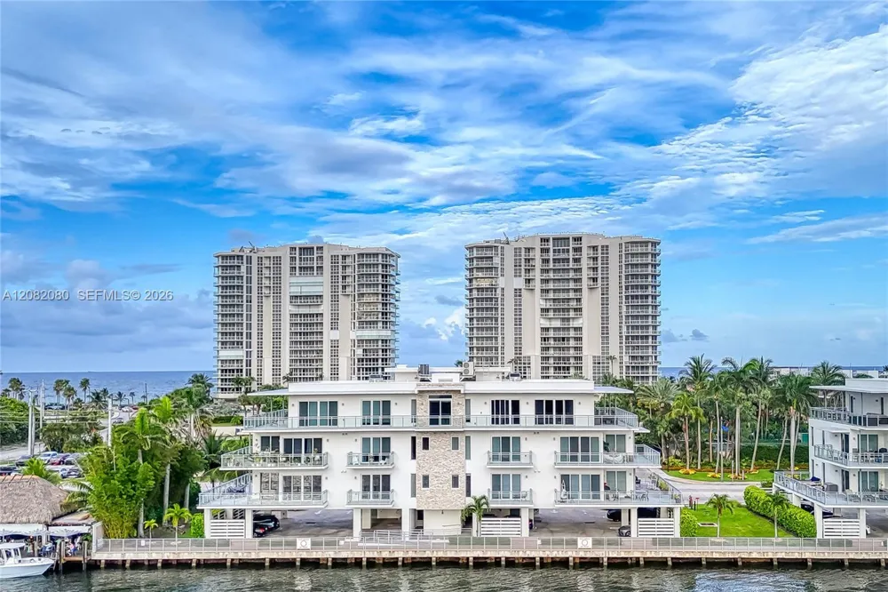 6100 Ocean Dr #2N Hollywood, FL 33019